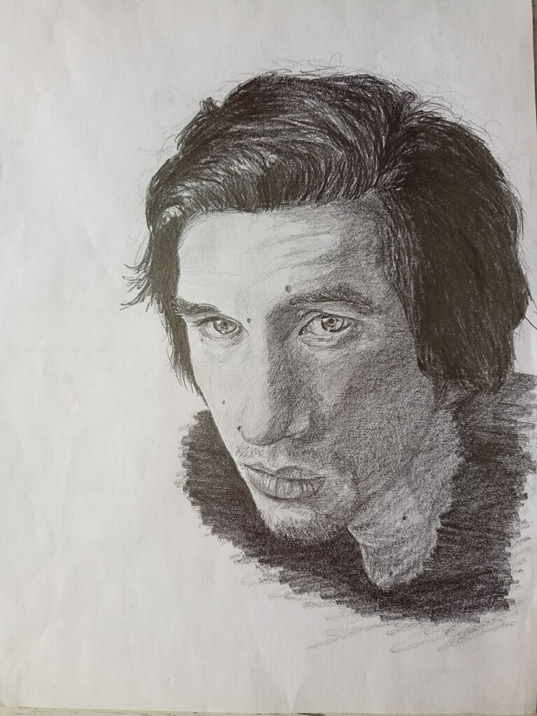 Adam Driver ołówkiem